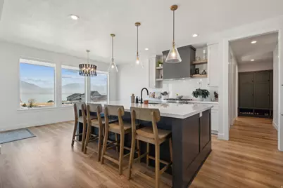 3582 S Garibaldi Way, Saratoga Springs, UT 84045 - Photo 9