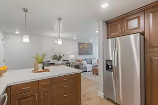 1032 E 400 S, Salt Lake City, UT 84102 - Photo 9