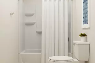 2082 E Swallow Dr, Eagle Mountain, UT 84005 - Photo 9