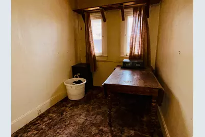 393 W Center St, Springville, UT 84663 - Photo 9