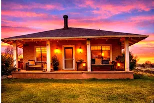 393 W Center St, Springville, UT 84663 - Photo 1