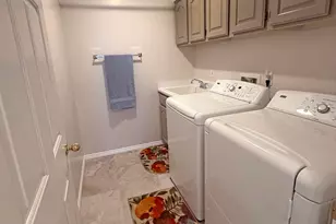 2329 W Henry Alice Ct, West Jordan, UT 84084 - Photo 17