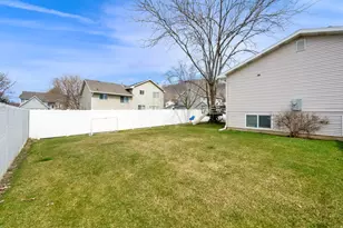 290 W 1350 N, Centerville, UT 84014 - Photo 31