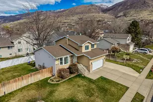 290 W 1350 N, Centerville, UT 84014 - Photo 3