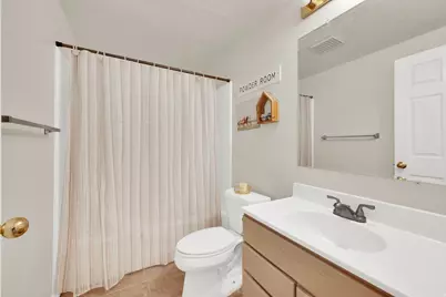 290 W 1350 N, Centerville, UT 84014 - Photo 25