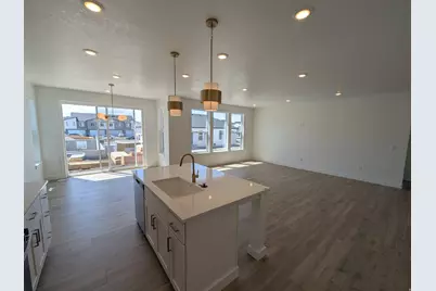 192 E 610 N, Providence, UT 84332 - Photo 3