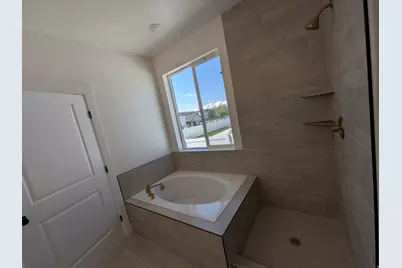 192 E 610 N, Providence, UT 84332 - Photo 9