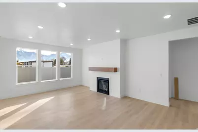 192 E 610 N #415, Providence, UT 84332 - Photo 3