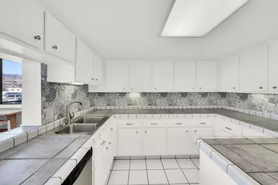 241 N Vine St #1204W, Salt Lake City, UT 84103 - Photo 13