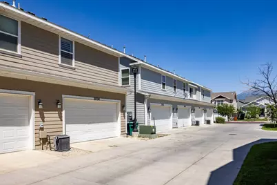 1034 W Narrows Ln, Bluffdale, UT 84065 - Photo 45