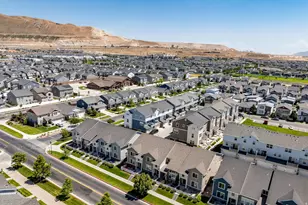 1034 W Narrows Ln, Bluffdale, UT 84065 - Photo 11