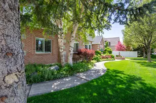 5843 W Avonmore Circle, Highland, UT 84003 - Photo 11