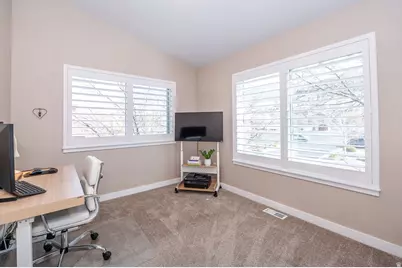 936 W Spring Creek Ln, Farmington, UT 84025 - Photo 21