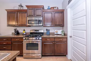936 W Spring Creek Ln, Farmington, UT 84025 - Photo 9
