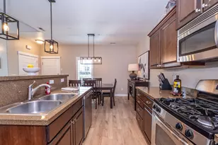 936 W Spring Creek Ln, Farmington, UT 84025 - Photo 11