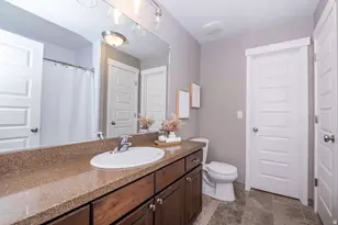 936 W Spring Creek Ln, Farmington, UT 84025 - Photo 17