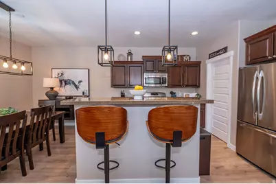 936 W Spring Creek Ln, Farmington, UT 84025 - Photo 7