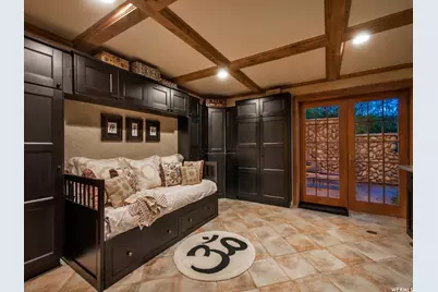 2015 E Dimple Dell Rd, Sandy, UT 84092 - Photo 7