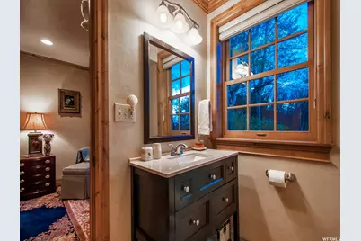 2015 E Dimple Dell Rd, Sandy, UT 84092 - Photo 13