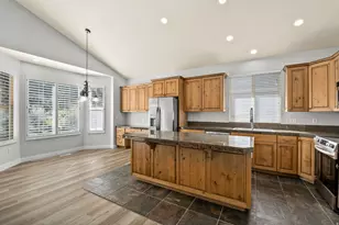 340 E Brayden Way, Draper, UT 84020 - Photo 9