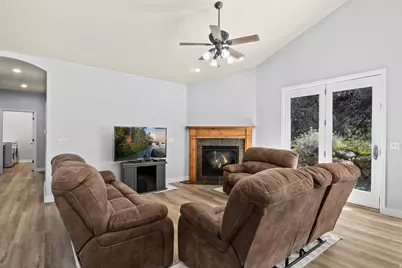 340 E Brayden Way, Draper, UT 84020 - Photo 17