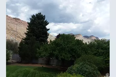 73 Garden St, Helper, UT 84526 - Photo 7