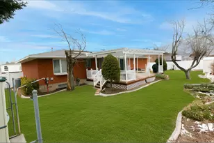 1242 E Earl Way S, Sandy, UT 84094 - Photo 27