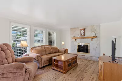 1242 E Earl Way S, Sandy, UT 84094 - Photo 3
