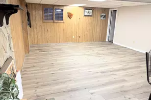 1242 E Earl Way S, Sandy, UT 84094 - Photo 21