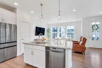 6811 W Skip Rock Rd, South Jordan, UT 84009 - Photo 9