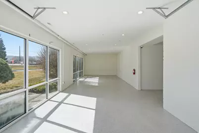14568 S Center Point Way, Bluffdale, UT 84065 - Photo 17