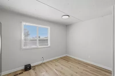1260 W 450 N, Clearfield, UT 84015 - Photo 7
