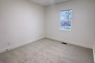 1308 S Stewart St W, Salt Lake City, UT 84104 - Photo 17