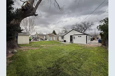 1308 S Stewart St W, Salt Lake City, UT 84104 - Photo 3