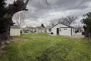 1308 S Stewart St W, Salt Lake City, UT 84104 - Photo 3