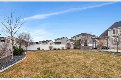 198 E Zinfandel Ln, Vineyard, UT 84059 - Photo 59