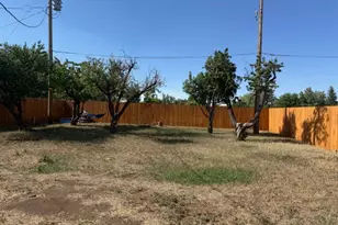 280 W Uranium Dr, Monticello, UT 84535 - Photo 11