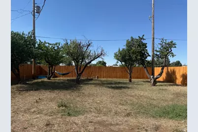 280 W Uranium Dr, Monticello, UT 84535 - Photo 13