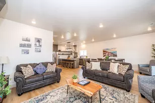 140 W 150 S, Garden City, UT 84028 - Photo 15