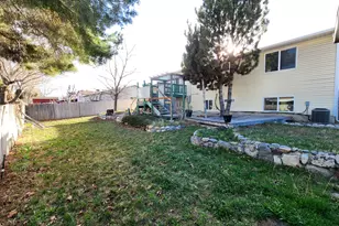 6223 S Clara Dr, Taylorsville, UT 84129 - Photo 27