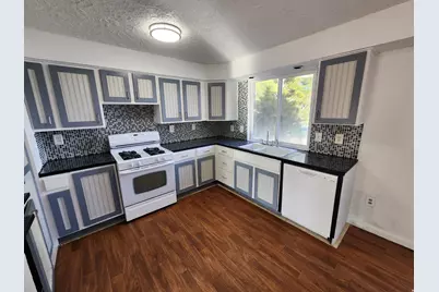 6223 S Clara Dr, Taylorsville, UT 84129 - Photo 7