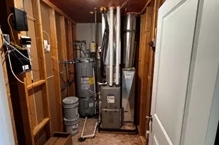 1852 N Blue Iris Ave, Tooele, UT 84074 - Photo 17