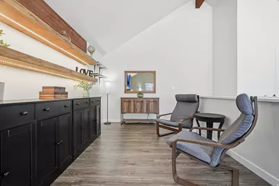 8109 S Cottonwood Hills Cir S, Sandy, UT 84094 - Photo 13