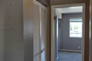 7143 S 2700 W, West Jordan, UT 84084 - Photo 7