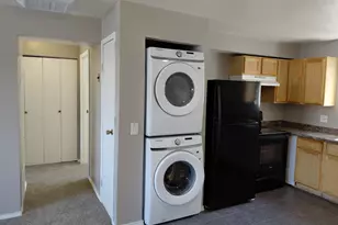 7143 S 2700 W, West Jordan, UT 84084 - Photo 5
