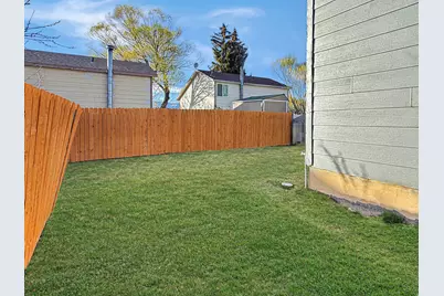 695 N Orange Ct, Castle Dale, UT 84513 - Photo 25