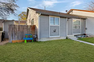 695 N Orange Ct, Castle Dale, UT 84513 - Photo 1