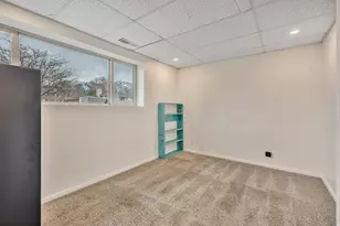 9218 S Laura Anne Way, Sandy, UT 84094 - Photo 15