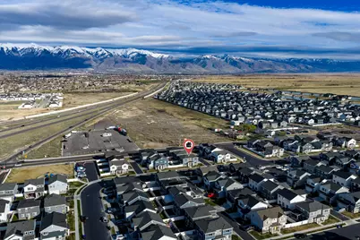 3261 S Burkhill Ln, Syracuse, UT 84075 - Photo 41