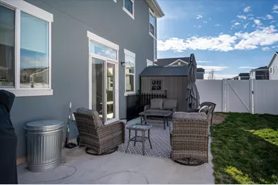 3261 S Burkhill Ln, Syracuse, UT 84075 - Photo 29